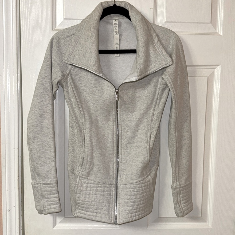 Scuba funnel neck sweater